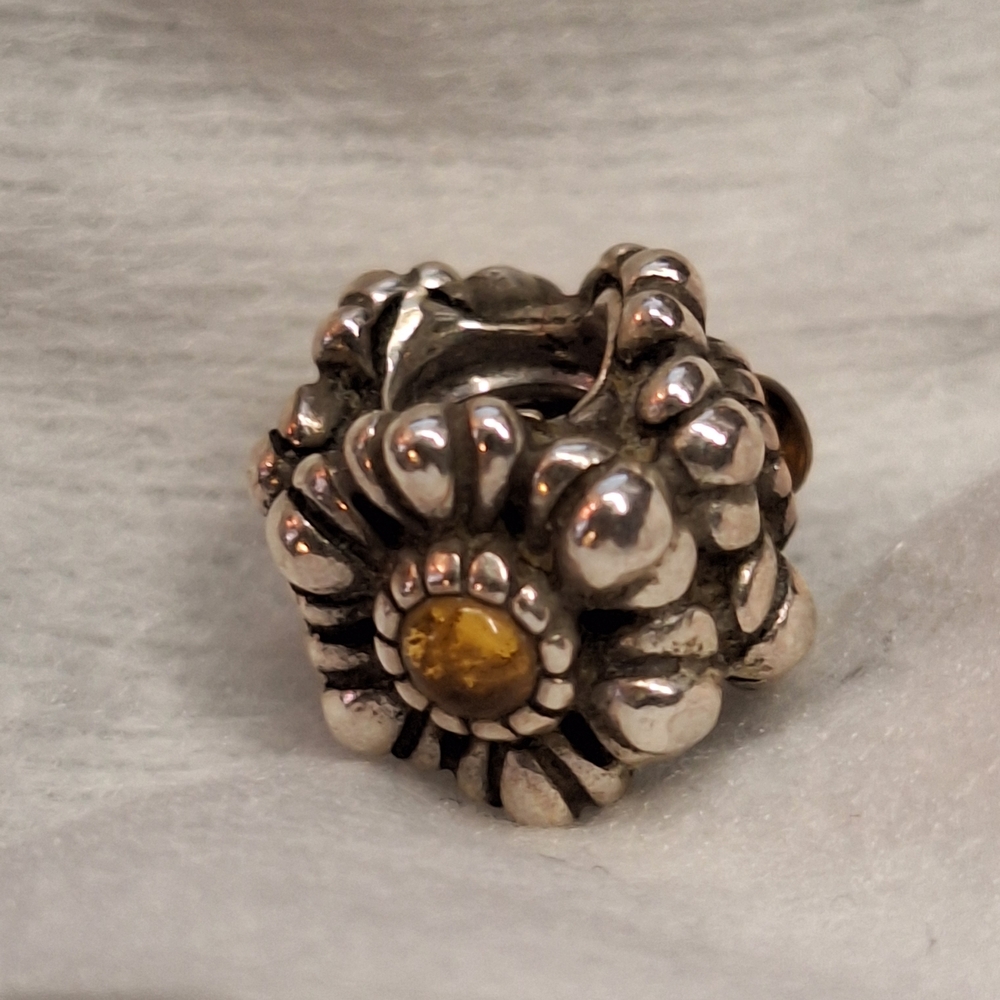 Retired Pandora Birthday Bloom Charm Silver and Gold Daisy Ring